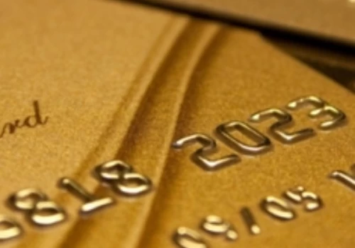 Pourquoi vous devriez prendre une carte Gold pour voyager !